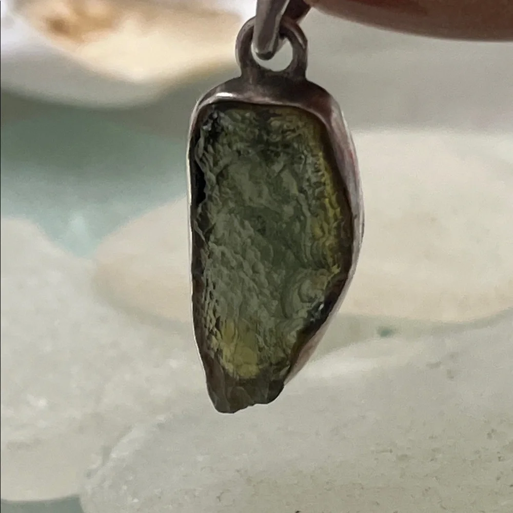 Raw MOLDAVITE Pendant - Picture 3 of 7